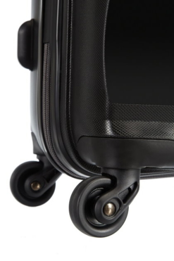 American Tourister Airconic 67 Spinner